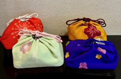 可愛いかご付き巾着